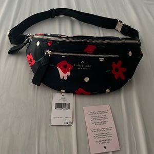 New with tag detached Kate Spade Navy Blue with florals fanny pack.